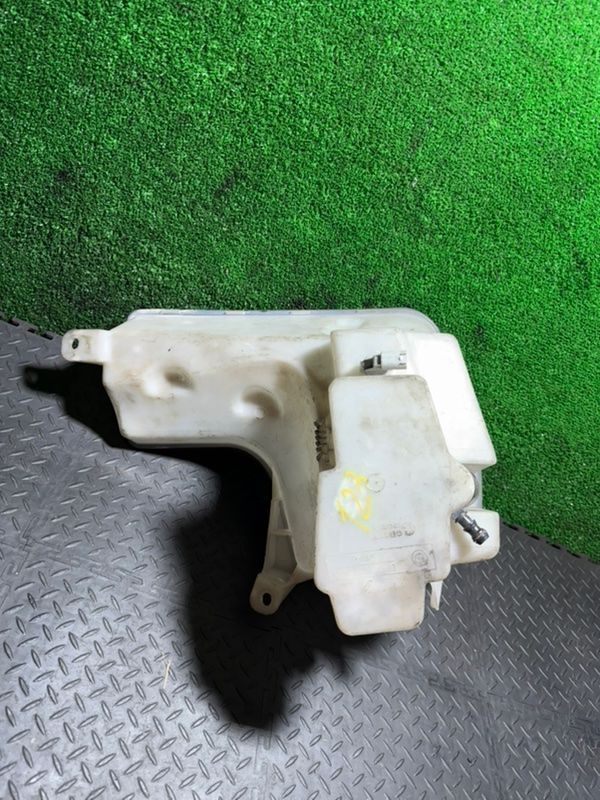 бачок омывателя BMW X5 E53 2002, 61678252738 - фото №1