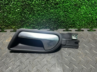 ручка внутренняя задняя левая Volkswagen Golf 5 поколение 2006, 1K2837113
