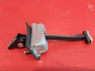 ограничитель открывания двери Ford Focus 2 поколение 2008, 1.6 л., SHDA, бензин, 3M51R23500AC