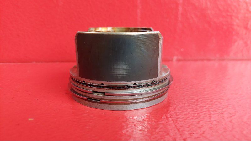поршень Mercedes-Benz E-Класс W211/S211 W211 2005, A2710302117 - фото №1