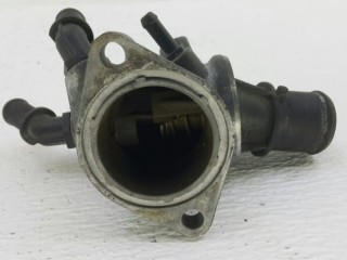 корпус термостата Opel Signum 2009, 1.9 л., Z 19 DT, дизель, 55187784