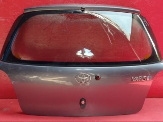 крышка багажника (дверь 3-5) Toyota Yaris 1 поколение XP10 [рестайлинг] 2004, 6700552012
