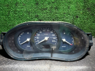 щиток приборов (приборная панель) Renault Kangoo 1 поколение 2001, 7021622025