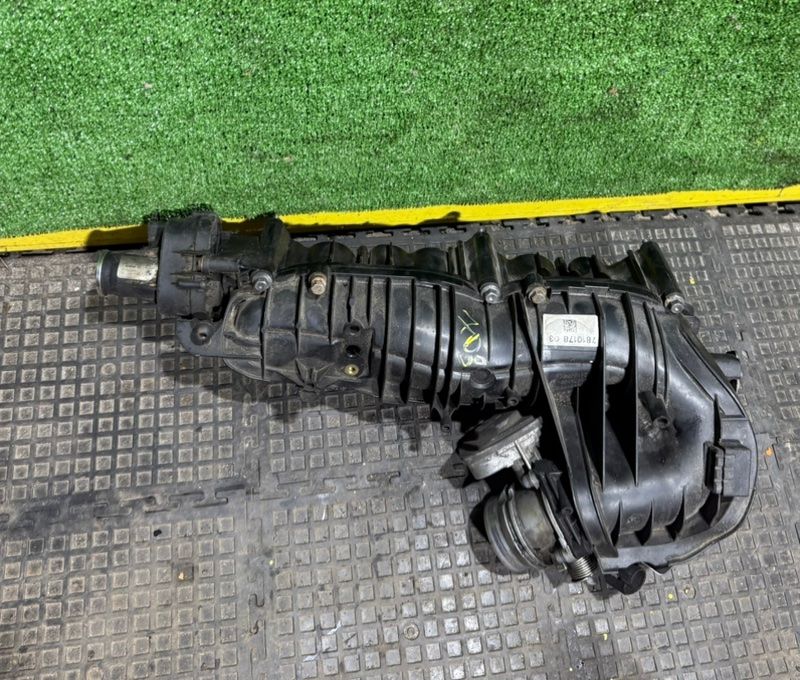 коллектор впускной BMW 3 серия E90/E91/E92/E93 2007, 781017902 - фото №1