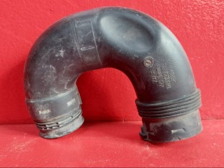 патрубок воздушного фильтра Volkswagen Passat B6 2006, 2.0 л., BKP, дизель, 1K0129618AT