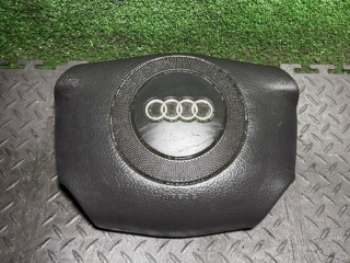 подушка безопасности водителя Audi A4 B5 [рестайлинг] 2000, 4B0880201