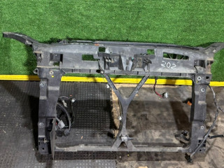 передняя панель крепления облицовки (телевизор) Mazda 5 CR 2006, 1.8 л., C23553110
