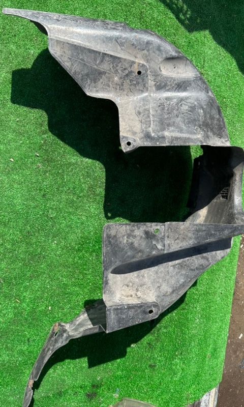 защита арок задняя правая (подкрылок) Land Rover Freelander 1 поколение 2003, 295886 - фото №1