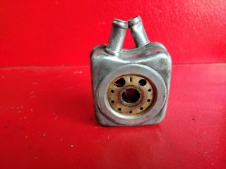 теплообменник масляного фильтра Audi A6 4B/C5 C5 1999, 2.4 л., ALF, бензин, 028117021B