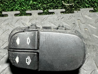 блок управления стеклоподъемниками Ford Focus 1 поколение 2001, YS4T14529AA