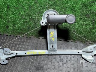 стеклоподъемник задний левый Opel Astra H 2005, 1.6 л., бензин, МКПП, 13100421