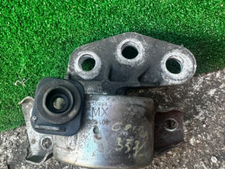 подушка крепления двигателя Opel Corsa D 2009, 468646740