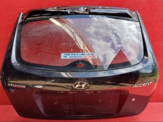 крышка багажника (дверь 3-5) Hyundai Accent 2 поколение (LC) 2007