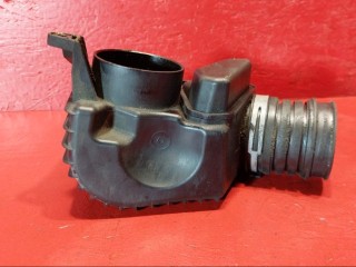 корпус воздушного фильтра Mercedes-Benz E-Класс W211/S211 W211 2005, 2710900804