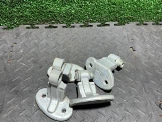 петля двери Volvo V70 2 поколение 2004, 2.4 л., 30784894