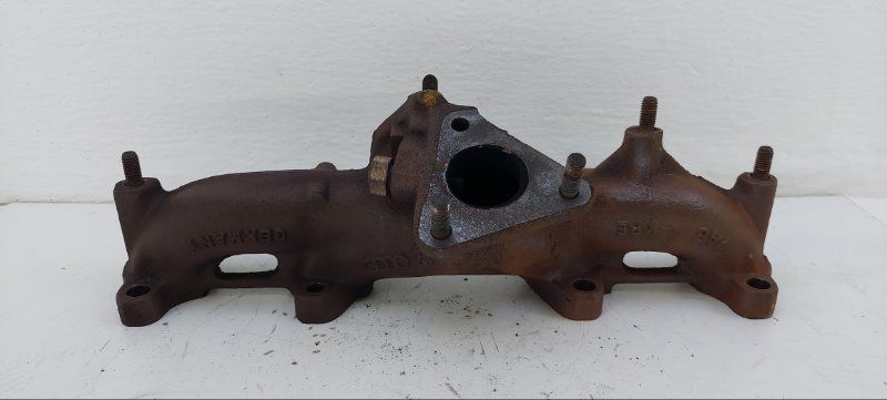 коллектор выпускной Audi A4 B6 2005, 1.9 л., BRB, дизель, 038253033H - фото №1