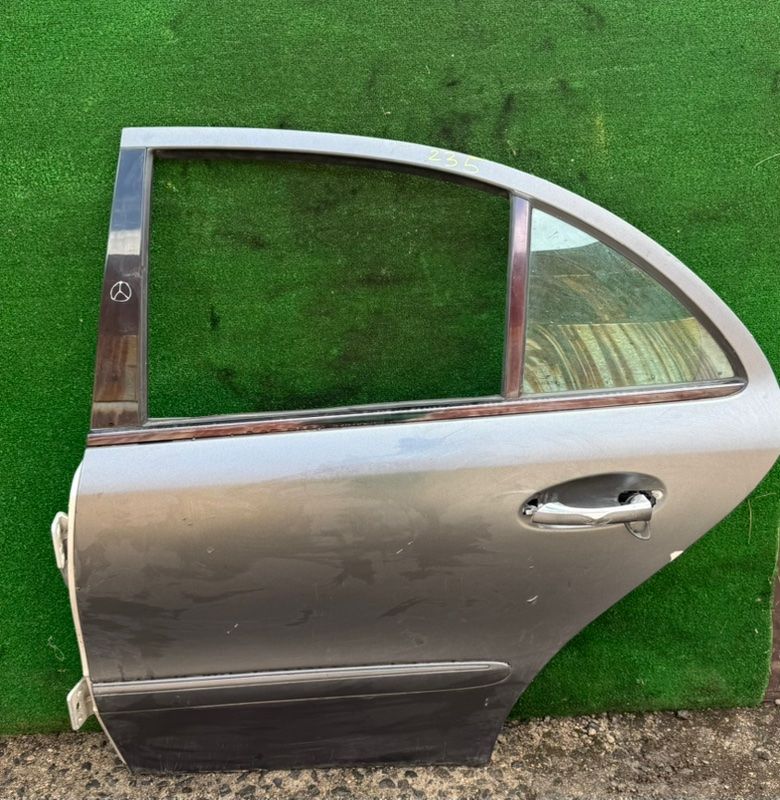 дверь задняя левая Mercedes-Benz E-Класс W211/S211 2005 - фото №1