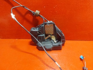замок двери задней левой Mercedes-Benz E-Класс W211/S211 W211 2005, 2117300535