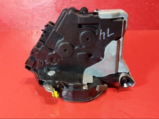 замок двери передней левой Lexus 2006, 3.0 л., 3GR-FSE, бензин, 6904053100