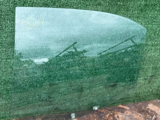 стекло двери задней левой Mitsubishi Carisma 1 поколение 1998, 43R000929