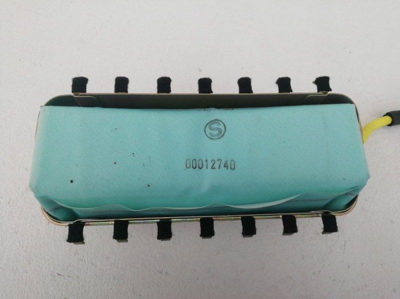подушка безопасности коленная Nissan Maxima A32 A33 2000, 2.0 л., VQ20DE, бензин, E0283H0604 - фото №1