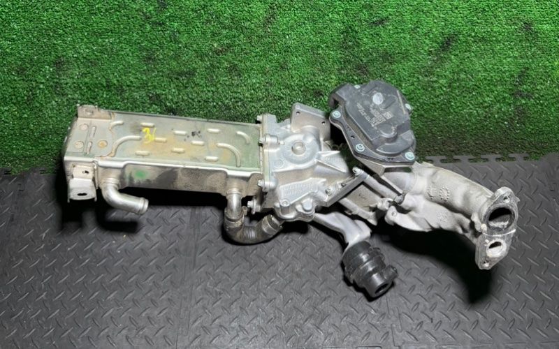 клапан EGR Mercedes-Benz E-Класс W212/S212/C207/A207 2011, 2.2 л., A6511420467 - фото №1