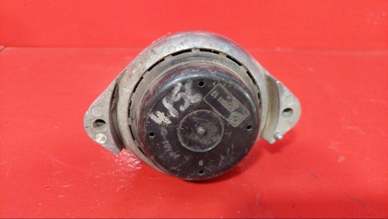 Опора (подушка) двигателя BMW 1 серия E81/E82/E87/E88 (2004 - 2007), 13981112 - фото №1