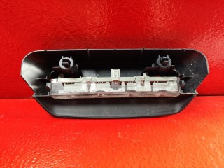 дополнительный стоп-сигнал Toyota Yaris XP9 2007, 28878397
