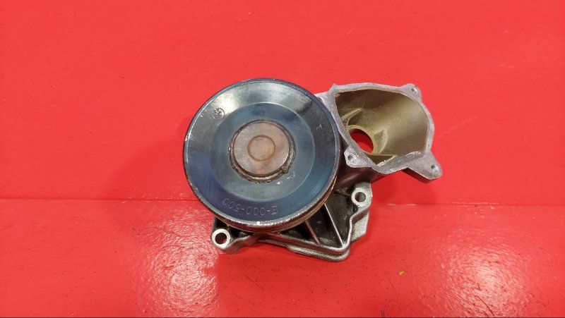 помпа Rover 75 1 поколение 2002, 2.0 л., 204D2, дизель, E000500 - фото №1