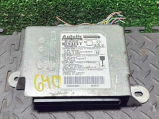 блок AirBag Renault Megane 2 поколение 2005, 8200682384