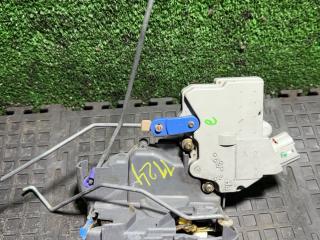 замок двери передней правой Nissan X-Trail T30 2004