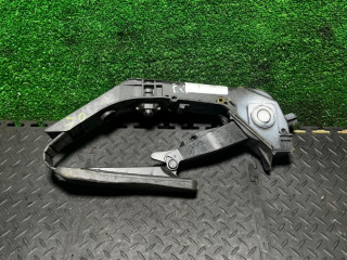 педаль Mercedes-Benz E-Класс W211/S211 2005, 2.2 л., A2113000504