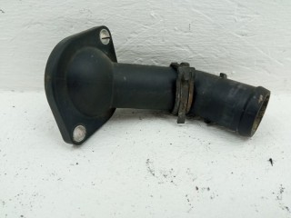 фланец (тройник) системы охлаждения Volkswagen Passat B6 2006, 1.9 л., BXE, дизель, 036121121D