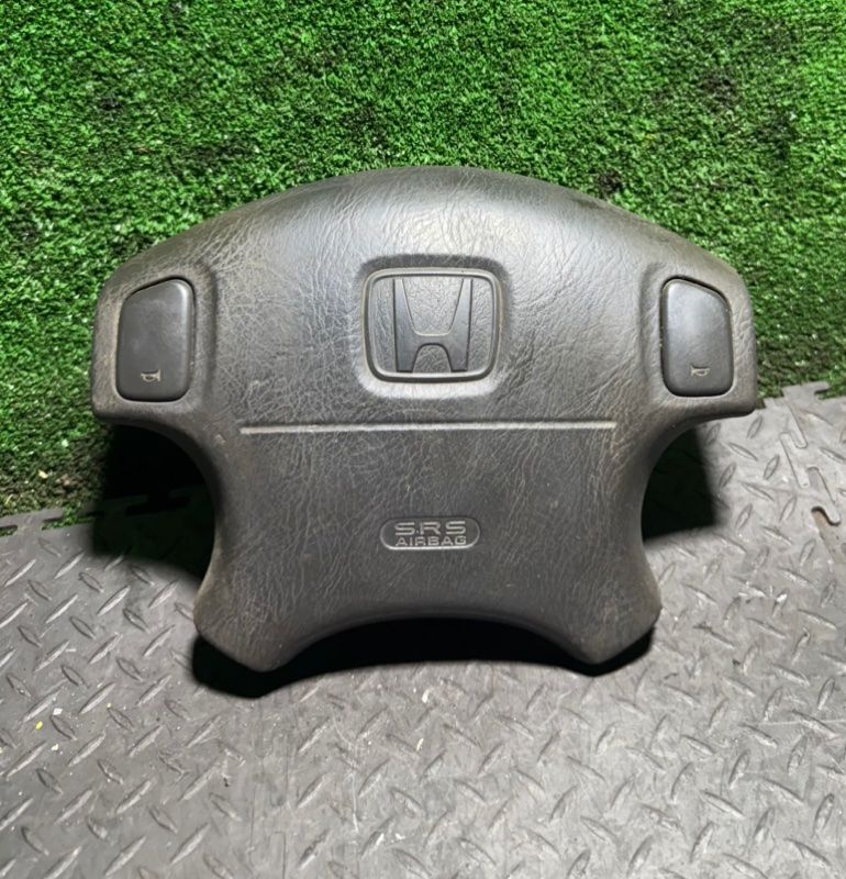 подушка безопасности водителя Honda CR-V 2 поколение 2003 - фото №1