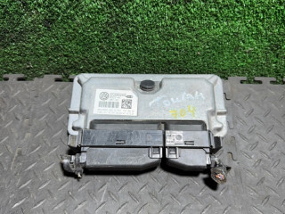 блок управления двигателем Volkswagen Polo 4 поколение [рестайлинг] 2007, 1.6 л., 03C906024AD