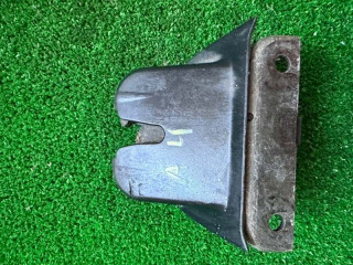 замок багажника Audi A4 B6 2003, 1.8 л., 8E9827520