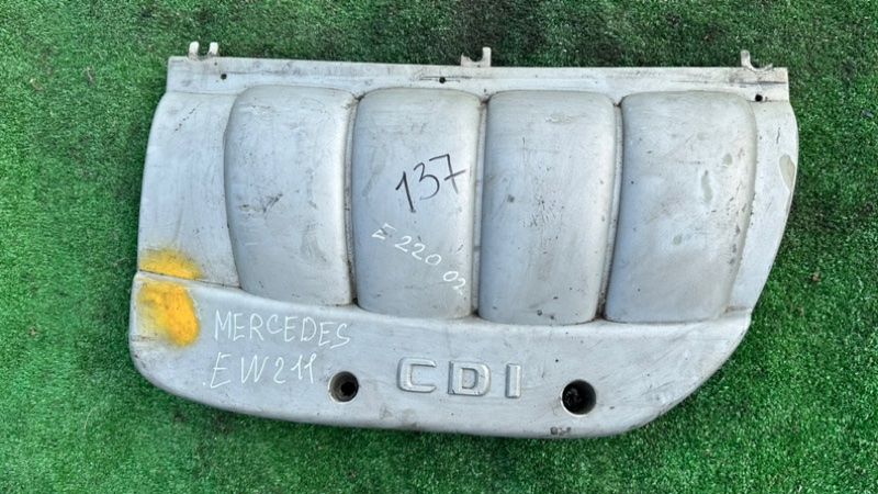 декоративная крышка двигателя Mercedes-Benz E-Класс W211/S211 2003, 2.2 л., A6460100367 - фото №1