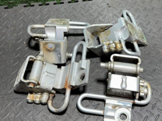 петля двери Volkswagen Touareg 1 поколение 2005, 7L0831411