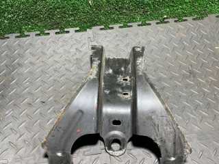 кронштейн (крепление) Nissan Qashqai 1 поколение 2007, 62552JD00A
