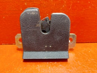 замок багажника Volkswagen Beetle 2 поколение 2001, 1.6 л., AYD, бензин, 1C0827505C