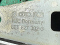 петля крышки багажника Audi A4 B7 2007, 8E5827302G - фото №3