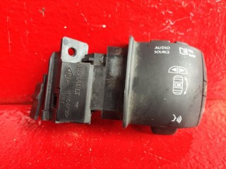 кнопка (выключатель) Renault Megane 3 поколение 2010, 255520014R