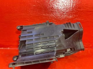 корпус воздушного фильтра Mercedes-Benz E-Класс W211/S211 W211 2005, 2710900901