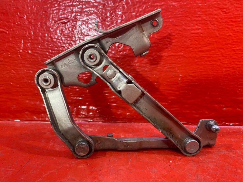 петля капота левая Mercedes-Benz E-Класс W211/S211 W211 2005, 2118800128 - фото №1