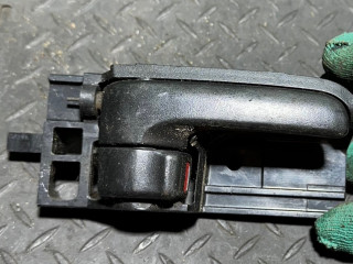 ручка внутренняя задняя правая Pontiac Vibe 1 поколение 2004, 6927302020