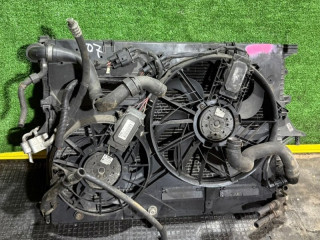кассета радиаторов Volkswagen Touareg 1 поколение 2006, 2.5 л., 7L6121253C