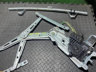стеклоподъемник передний правый Opel Zafira 2 поколение (B) [рестайлинг] 2008, 13132435