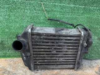интеркулер Audi A4 B6 2004, 2.5 л., 038906051B