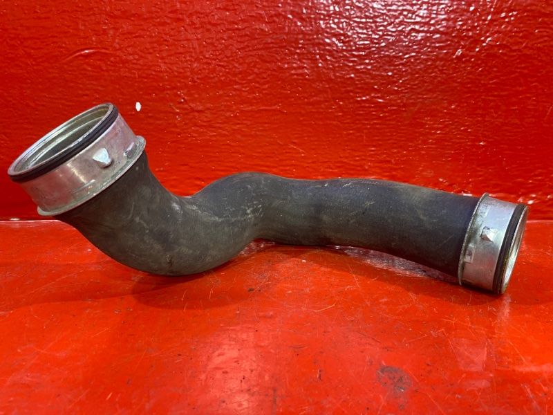 патрубок интеркулера Mercedes-Benz E-Класс W211/S211 W211 2005, 2115284282 - фото №1