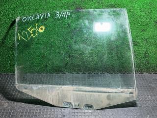 стекло двери задней правой Skoda Octavia 2 поколение (A5) 2006
